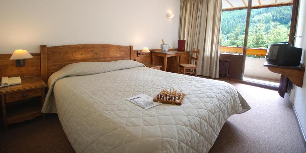 Hotel Plein Sud Serre Chevalier Bilik gambar
